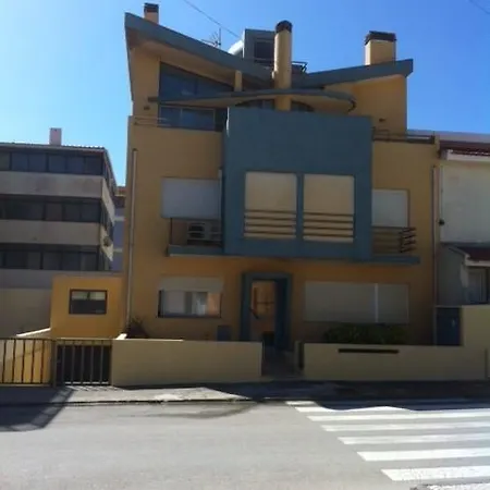 Capuchinho * Costa Nova